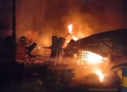 Dalam Waktu 1 Bulan ini, 2 Buah Diduga Gudang Penimbunan BBM di Kota Pekanbaru Hangus Terbakar