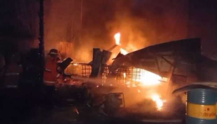 Dalam Waktu 1 Bulan ini, 2 Buah Diduga Gudang Penimbunan BBM di Kota Pekanbaru Hangus Terbakar