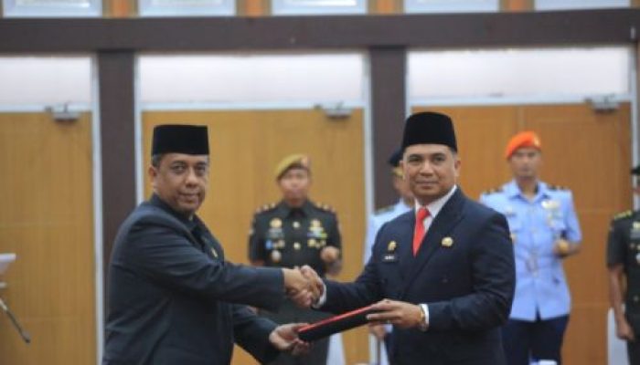 Zulhelmi Arifin Dilantik Sebagai Pj Sekdako Pekanbaru Oleh Pj Walikota