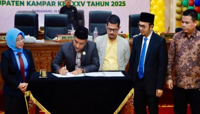 Hari ini DPRD Kampar Umumkan Bupati/Wakil Bupati Kampar Terpilih Melalui Paripurna, Pasca Penetapan KPU Kampar