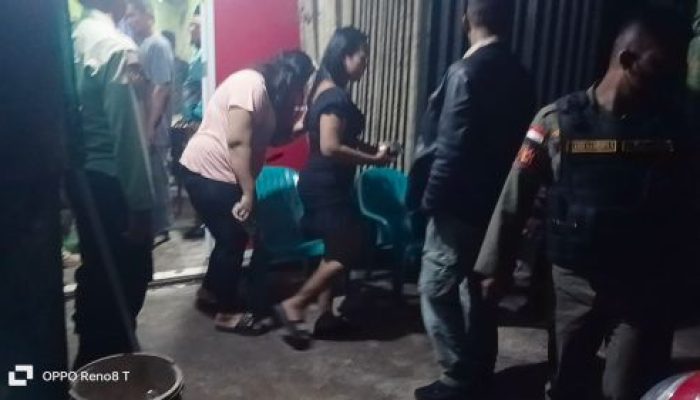 Viral Dimedsos, Polsek Tapung Segel Warung Remang-remang di Jalan Lintas Flamboyan