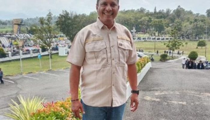 Nyak Dhin Gadjah Mendesak Mualem-Dekfadh Segera Ganti Pejabat yang Tidak Netral dalam Pilkada 2024