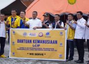 Lion Club Internasional Foundation Serahkan Bantuan Terhadap Korban Banjir Kepada Walikota Pekanbaru