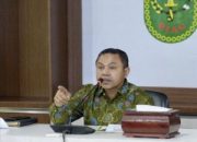 Banyak Anak Kurang Mampu Putus Sekolah, Gubri Rencanakan Pemberian Seragam Gratis