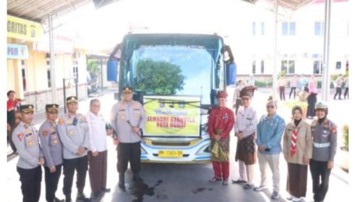 Kapolres Dumai Langsung Turun Pimpin Apel Pelepasan Peserta Jambore Karhutla Tahun 2025