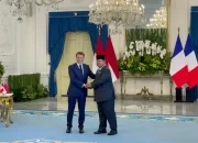 Sambut Hangat Prabowo, Kunjungan Kenegaraan PM Prancis Emmanuel Macron di Indonesia