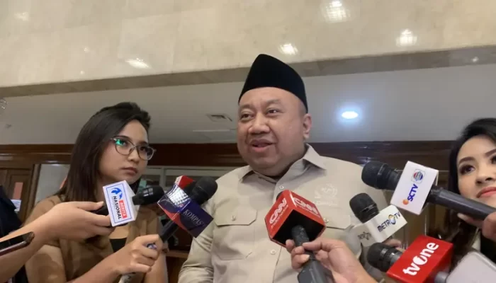 MK : SD-SMP Gratis, DPR Lakukan Revisi UU Sisdiknas
