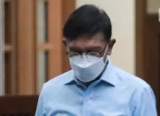 MA Tolak PK Mantan Menkominfo Johnny Plate