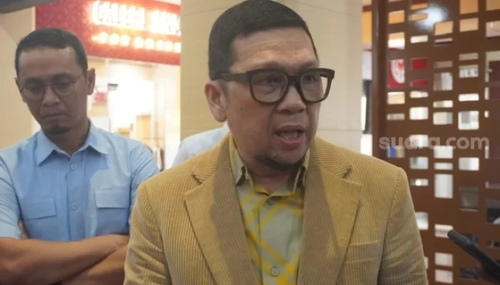 Selain Private Jet, DPR Endus Skandal Helikopter hingga Alphard di KPU: Kami Sudah Tahu, tapi…