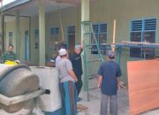 Kelanjutan Tambahan Program TMMD ke-124 Kodim 0320 Dumai Adalah Rehab TPA Masjid Al lkhsan Kelurahan Bukit Kayu Kapur