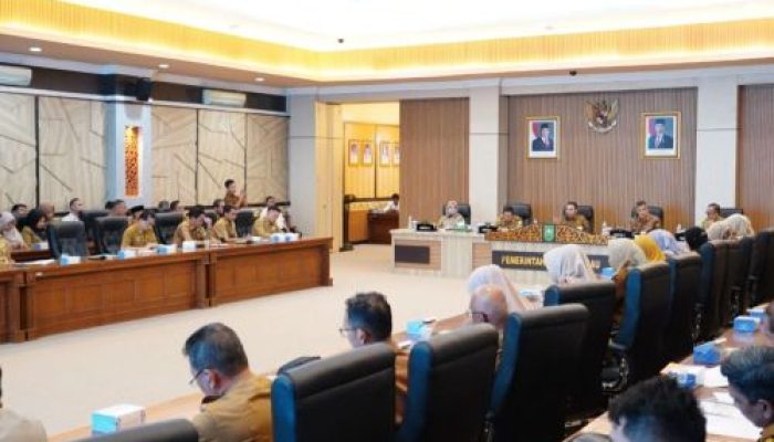 Instruksi Abdul Wahid Evaluasi APBD Digelar Berkala, Fokus pada Program Prioritas