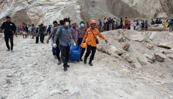 14 Tewas Korban Longsor Tambang Gunung Kuda Cirebon, Status Darurat Bencana Ditetapkan