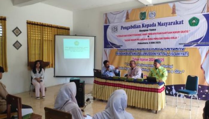 Hak Konstitusional Anak untuk Mendapatkan Bantuan Hukum Gratis, Tim FH Unilak Lakukan Penyuluhan di SMK Saintika Pekanbaru