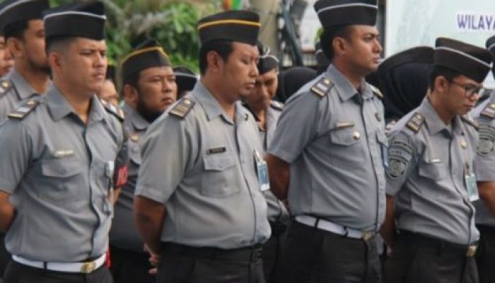 Lapas Kelas IIA Pekanbaru Melaksanakan Apel Pagi Rutin Untuk Kedisiplinan Pada Pegawai Lapas