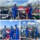 Semangat Kemerdekaan RI Satpol Air Polres Dumai Bagikan Bendera Kepada Para Kapal Nelayan