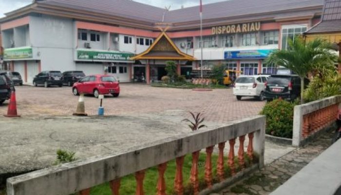 Kadispora Riau Tak Bisa Ditemui, DPRD Diminta Segera Panggil Indra Kusuma