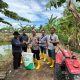 Polsek Kawasan Pelabuhan Dumai Melaksanakan Kegiatan Sosial Bersama Dengan Para Petani