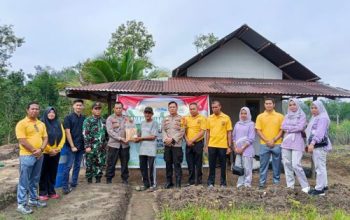 Polsek Kampar Intensifkan Pendampingan Ketahanan Pangan, Bhabinkamtibmas Rutin Pantau Perkembangan Tanaman Jagung Warga