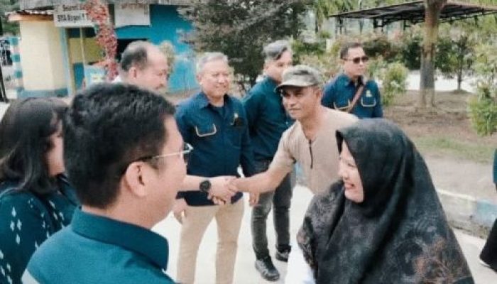 Ditjen Migas dan SKK Migas Tinjau Program PPM KKKS Texcal Energy Mahato di SMA Negeri 1 Tapung