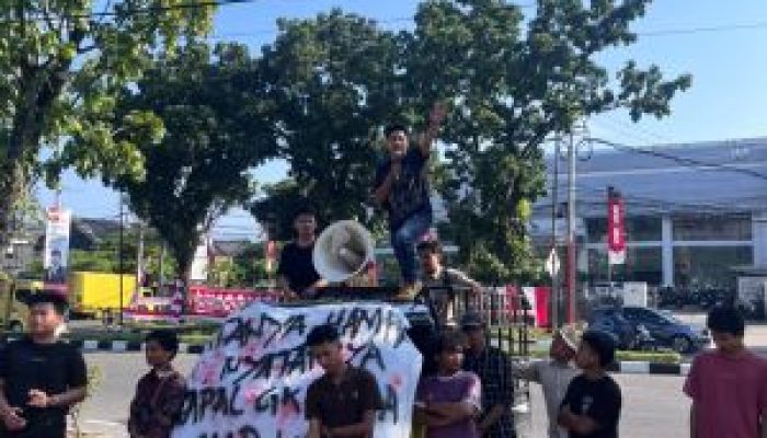 WAPI Gelar Aksi di BWS Sumatera V, Desak Transparansi dan Evaluasi Proyek Pengerukan Muaro Ulak Karang